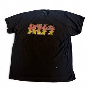 Kiss t shirt